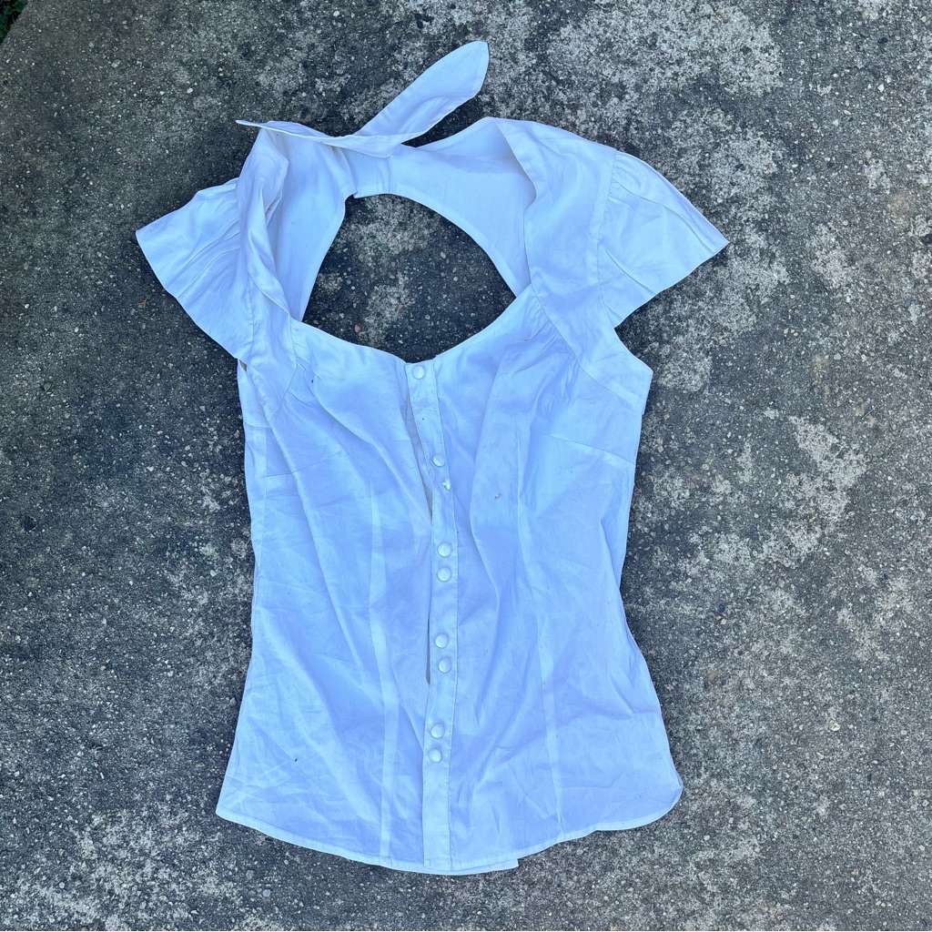 Keyhole Button Down Top